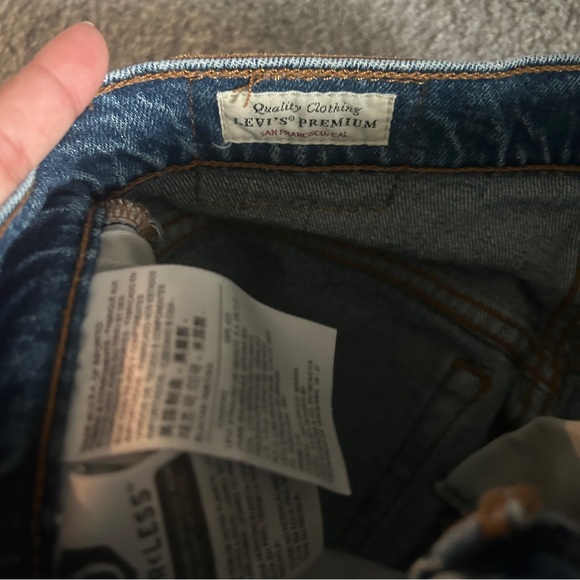 Levi’s 501 Skinny Jeans - Picture 5 of 7